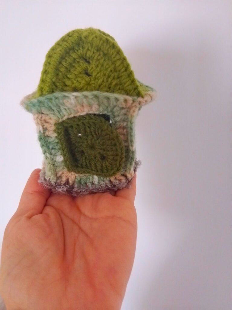 Căsuța pentru Finger Puppets din setul pentru părinți